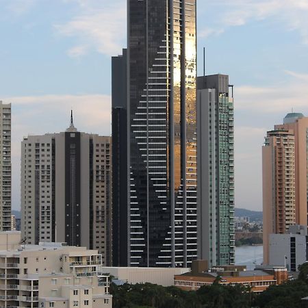 Spectacular Views Of Cbd By Fv With Free Car Park Apartment Brisbane Exterior photo